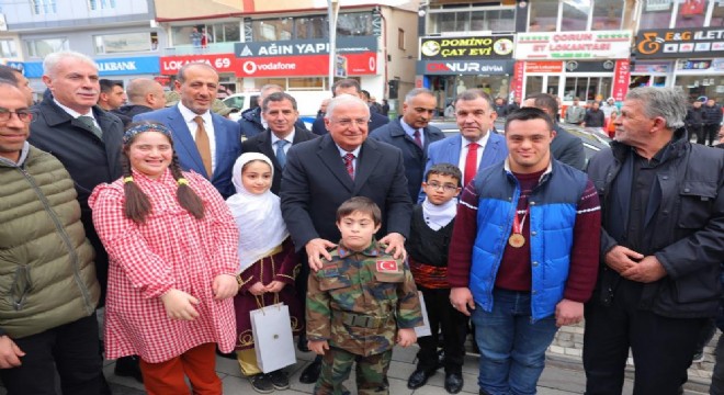  Güler’i down sendromlu çocuklar karşıladı